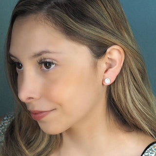 Vintage Lace Round 7mm Moonstone Silver Stud Earrings - Nina Wynn