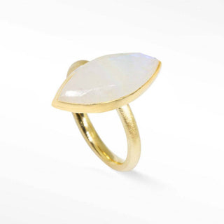 Queen's Claw Moonstone Gold Vermeil Ring - Nina Wynn